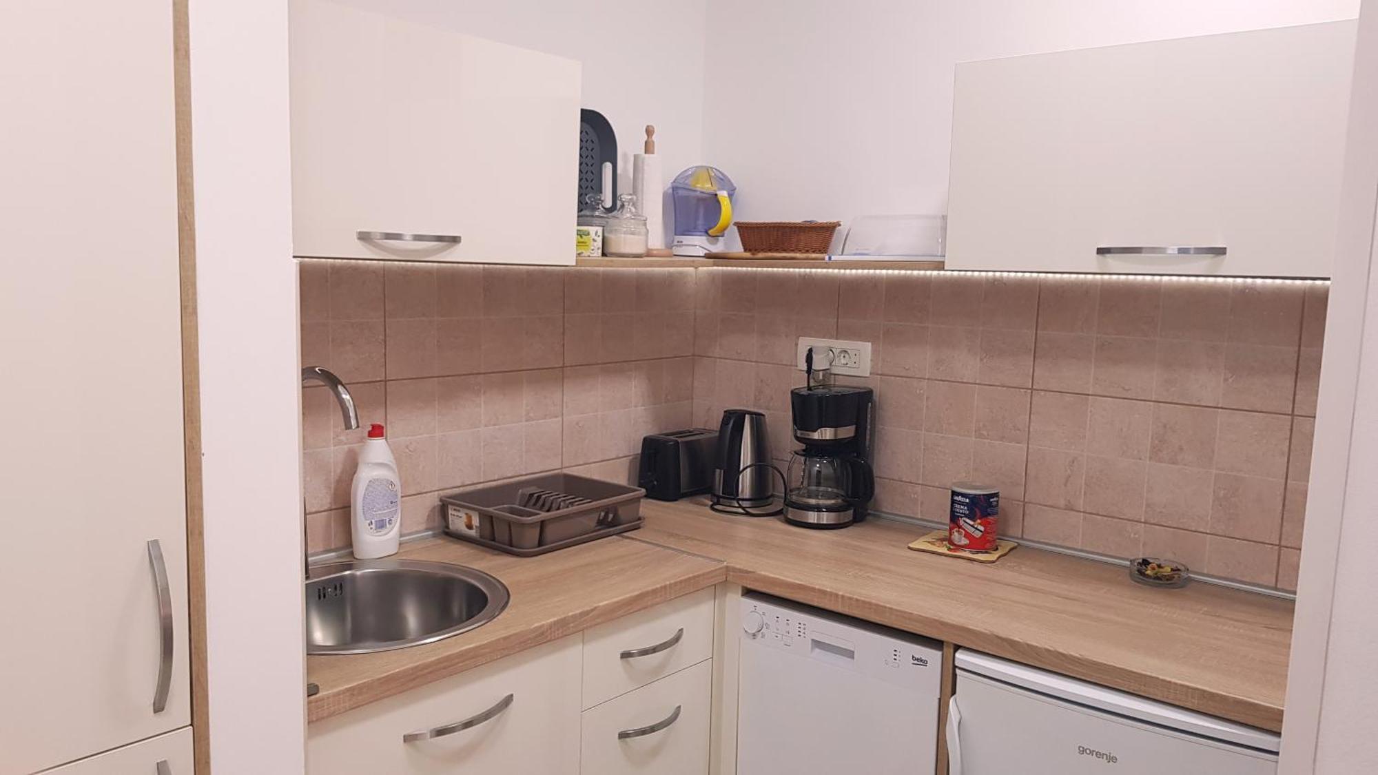 Apartments Nancy Котор Екстер'єр фото