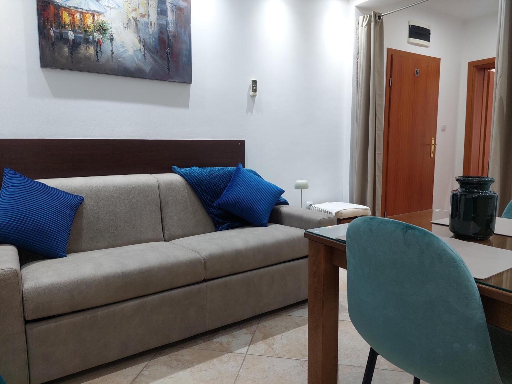 Apartments Nancy Котор Екстер'єр фото