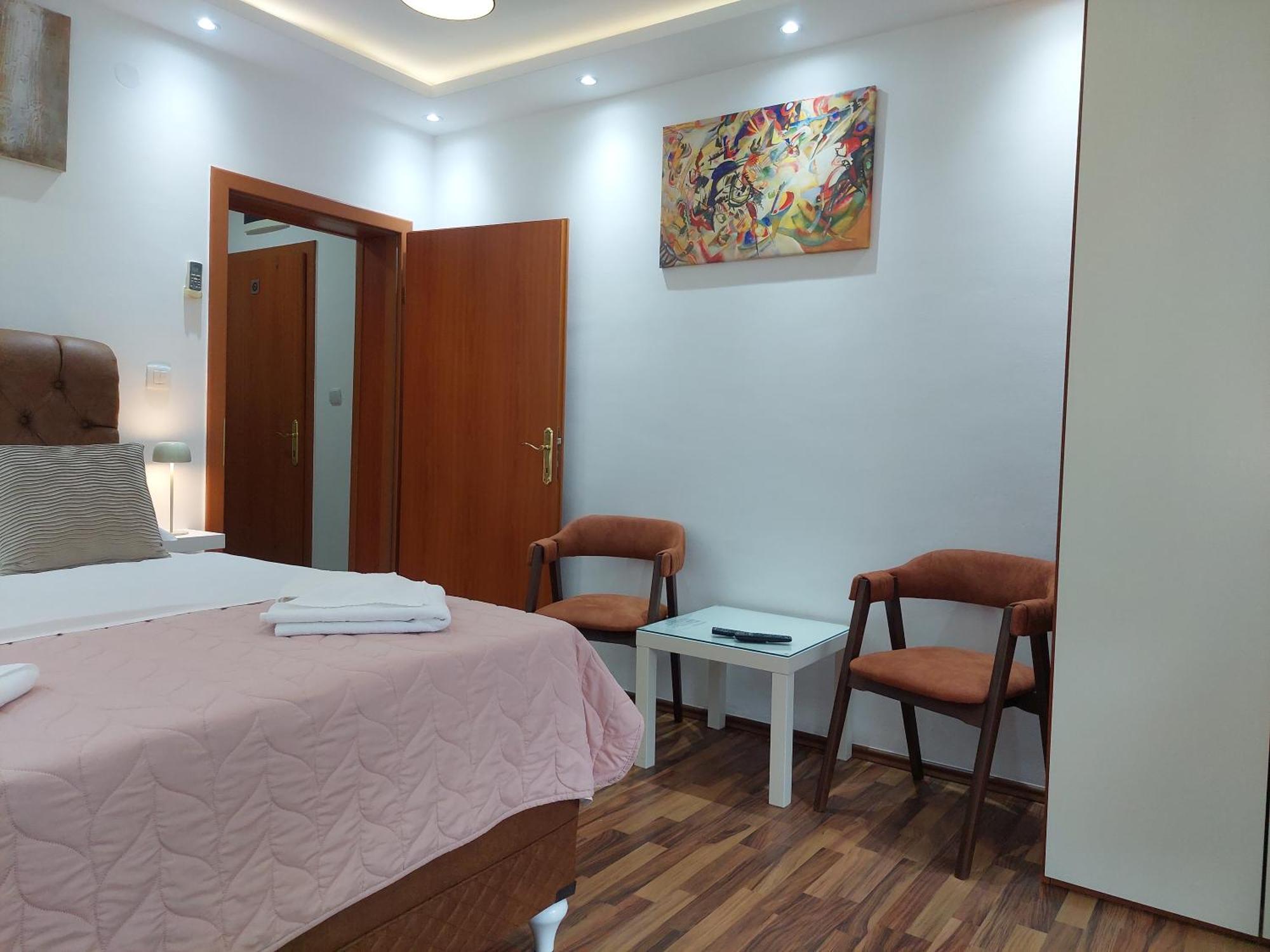 Apartments Nancy Котор Екстер'єр фото
